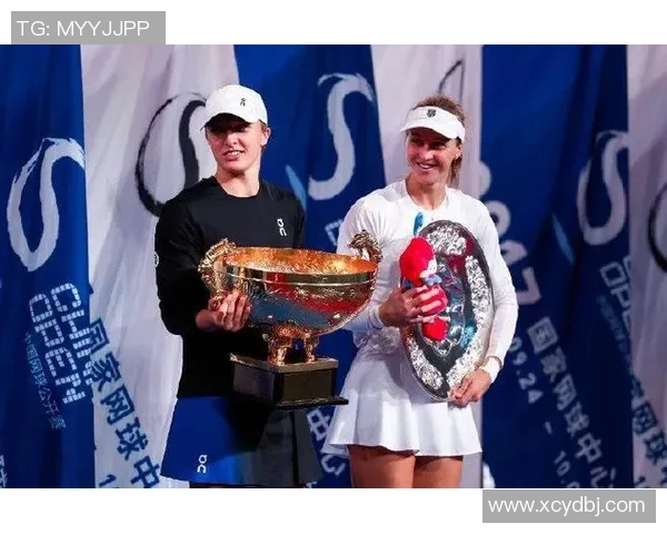 南京网球队与重庆网球队赛后复盘探讨灵活性表现与战术调整